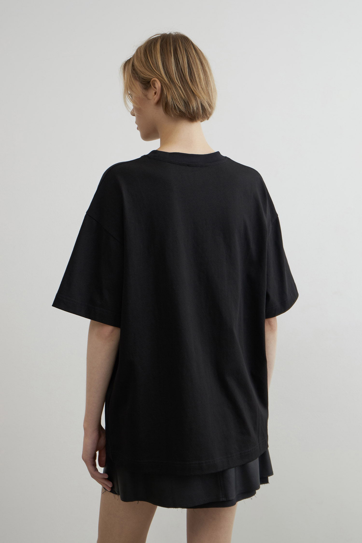 Футболка oversize в стиле гранж черный цвет - LIME