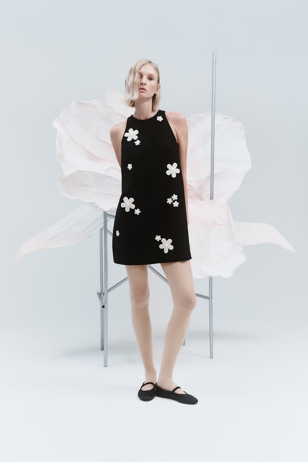● GLOWNY ● MELLOW CAMI DRESS (LIME BOUQUET) MELLOW CAMI DRESS (LIME BOUQUET) - GLOWNY