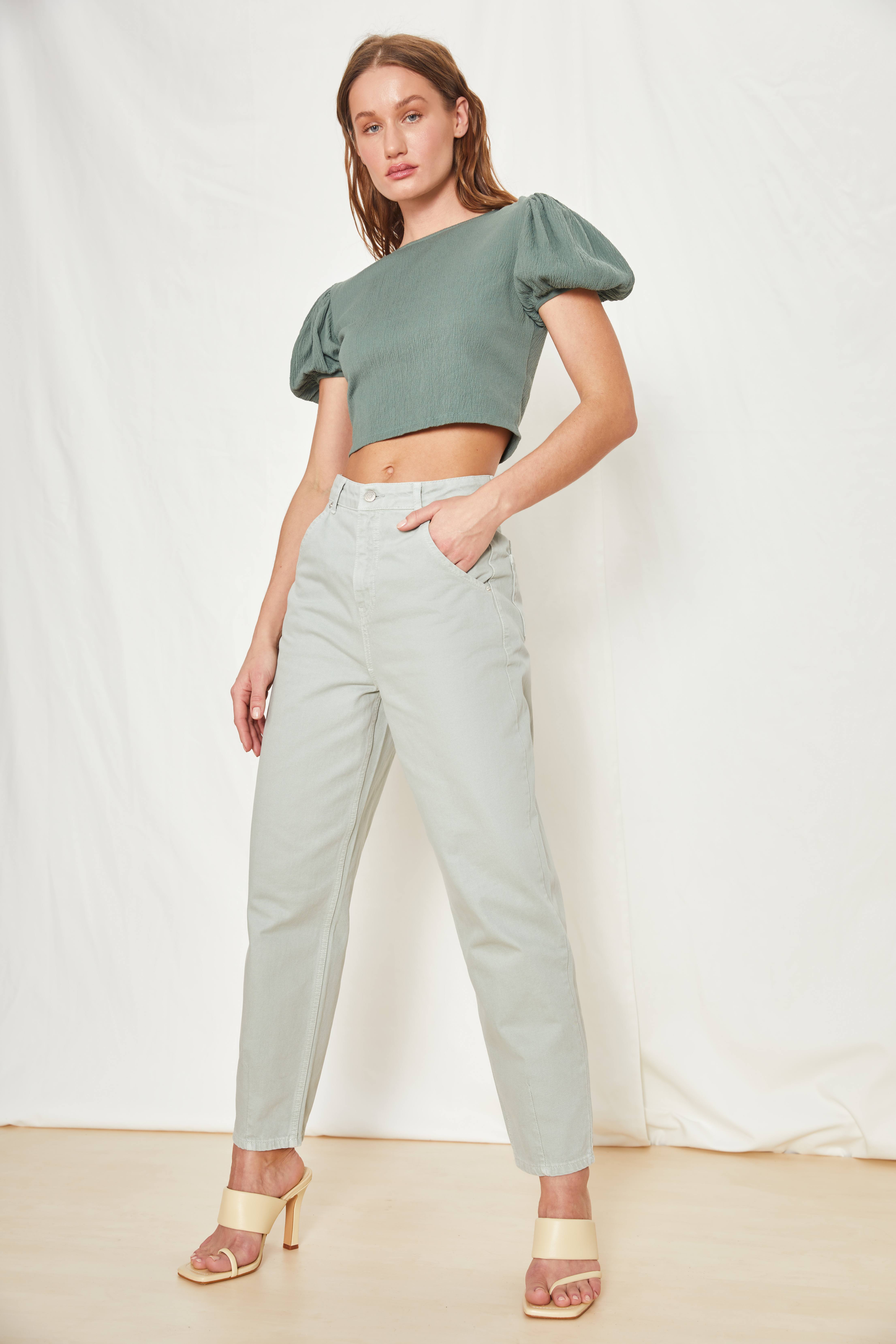 Укороченный топ с текстурным узором