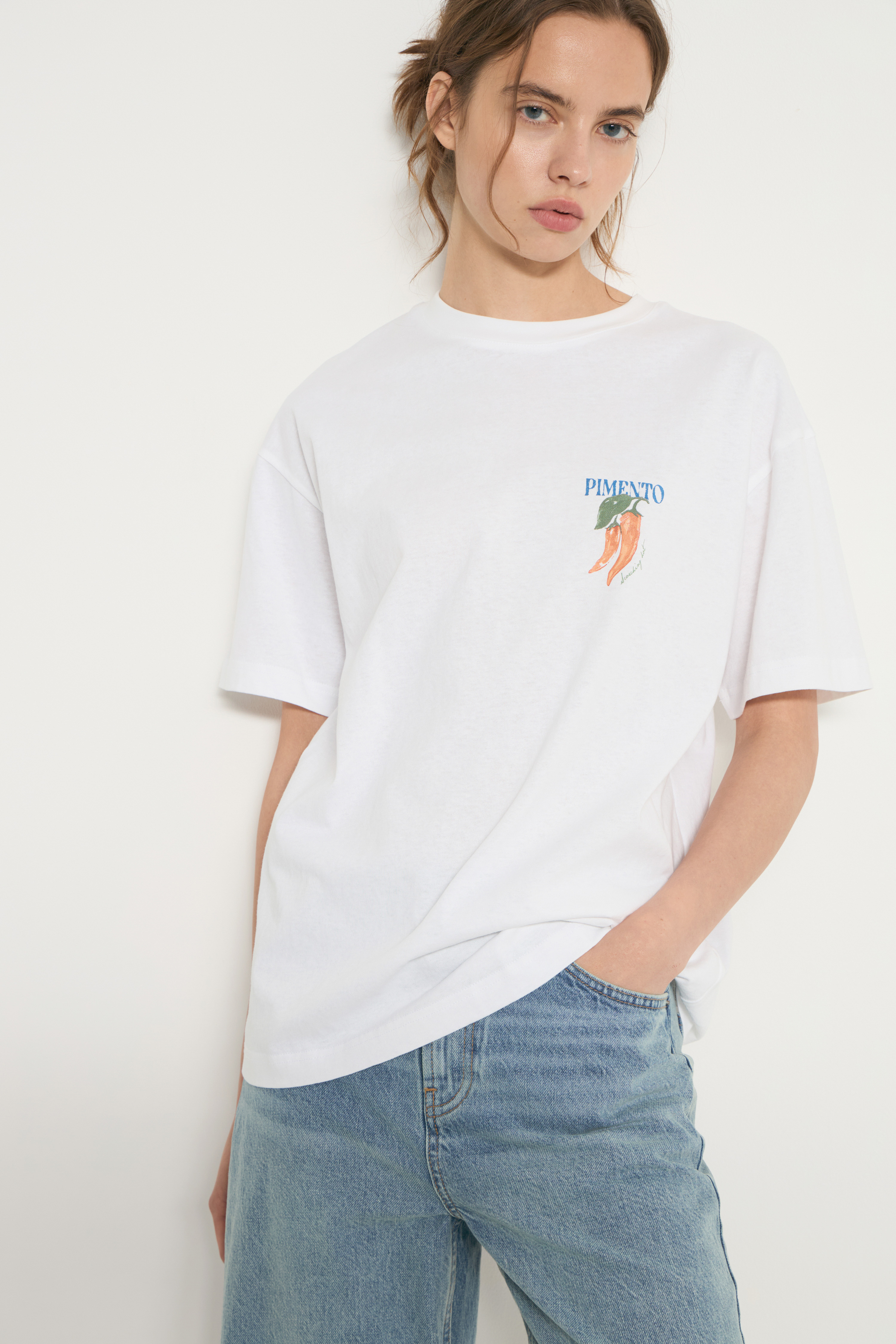 Футболкаоверсайзспринтом